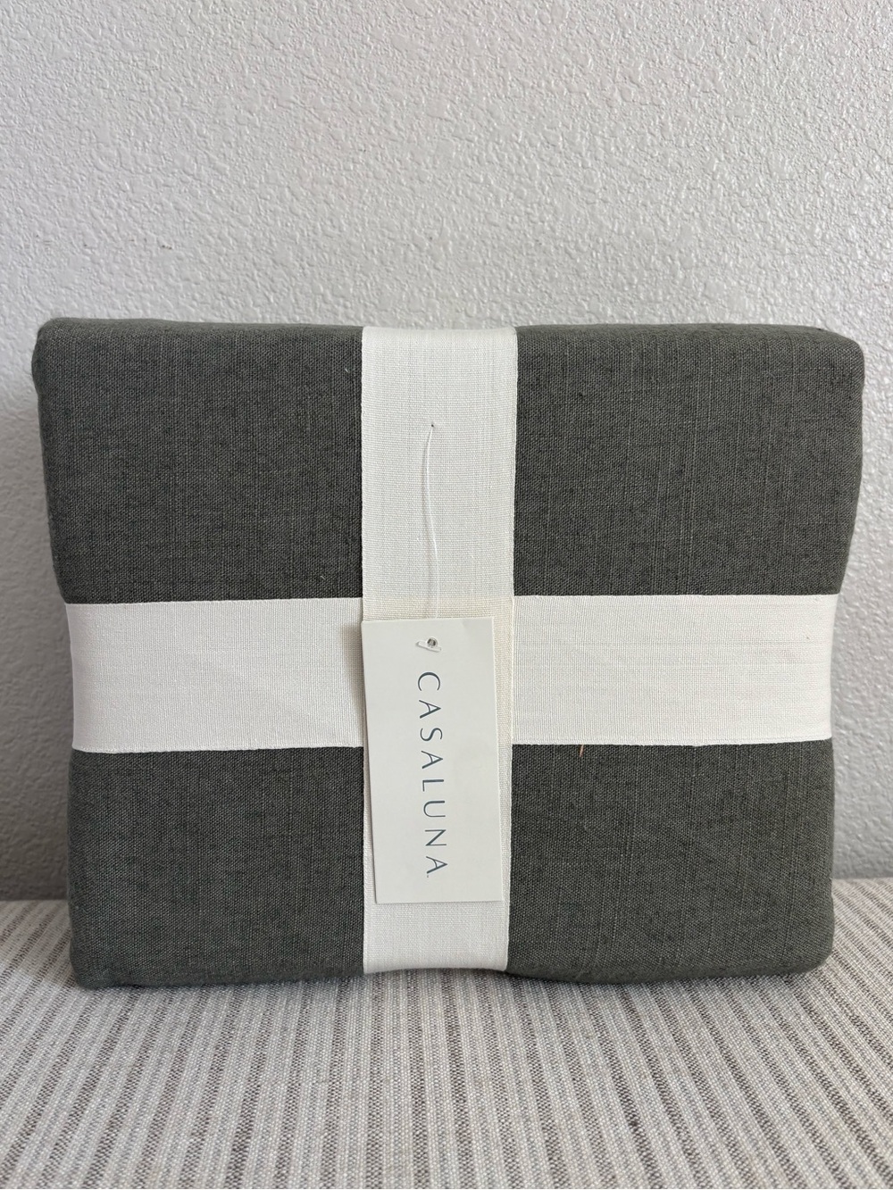 NWT Full/Queen Heavyweight Linen Blend Duvet Cover and Sham Set Olive Green